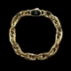 Bracelet chaîne en or sur fond noir